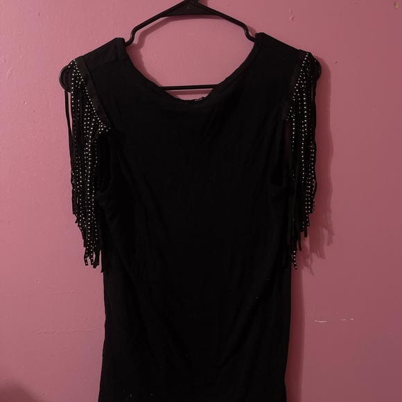 Plain Black Ribbed Tank - Picture 3 of 3